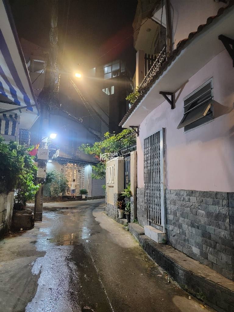 KHU PHAN XÍCH LONG, PHAN TÂY HỒ, 12.2M BỀ NGANG, CÓ KC Ở NGAY. GIẢM 350TR CHỈ 8.2T 