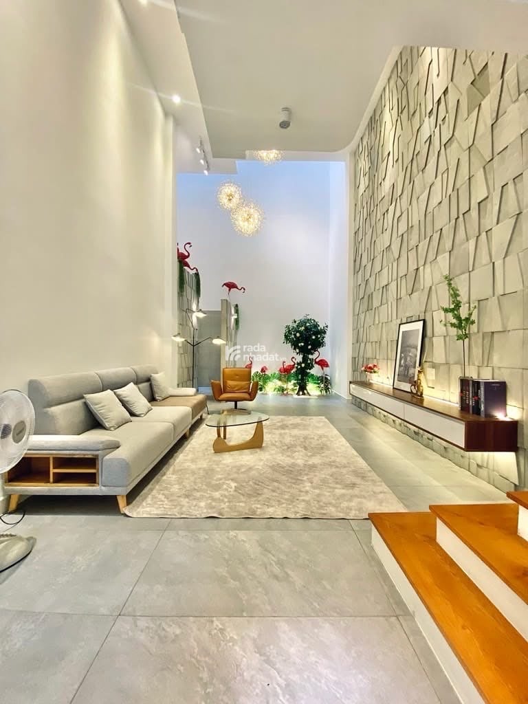 KHU PHÂN LÔ CAO CẤP ĐƯỜNG 8M CÓ LỀ – FULL NỘI THẤT – 72M2 - CHỈ 13 TỶ TL.