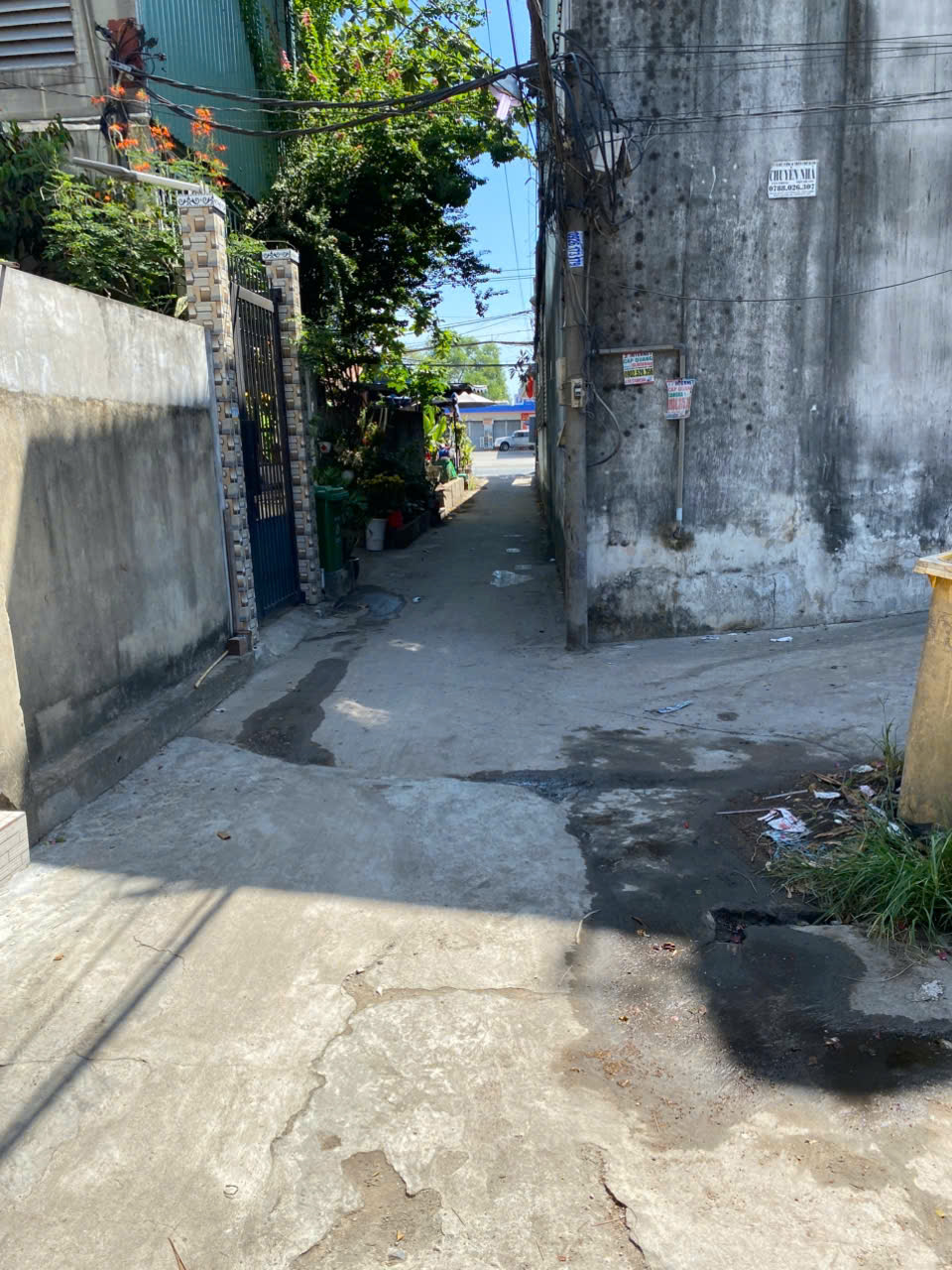 dãy trọ đúc 6 căn cách quốc lộ 25m