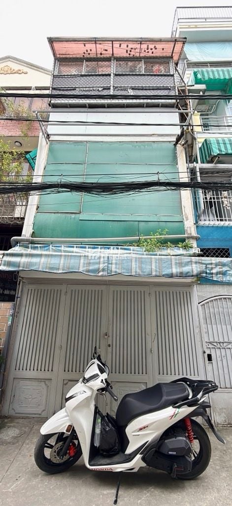 NHÀ 3 TẦNG - 60M2 - 4PN - HẺM Ô TÔ - GIÁP QUẬN 10 - GẦN CHỢ TÂN BÌNH