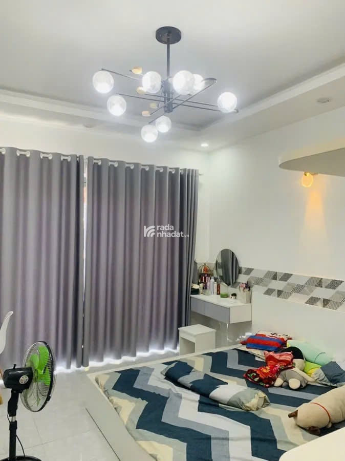 Hẻm xe tải Thoại Ngọc Hầu, 60m2, 4 tầng BTCT,  5PN, xinh xắn lung linh