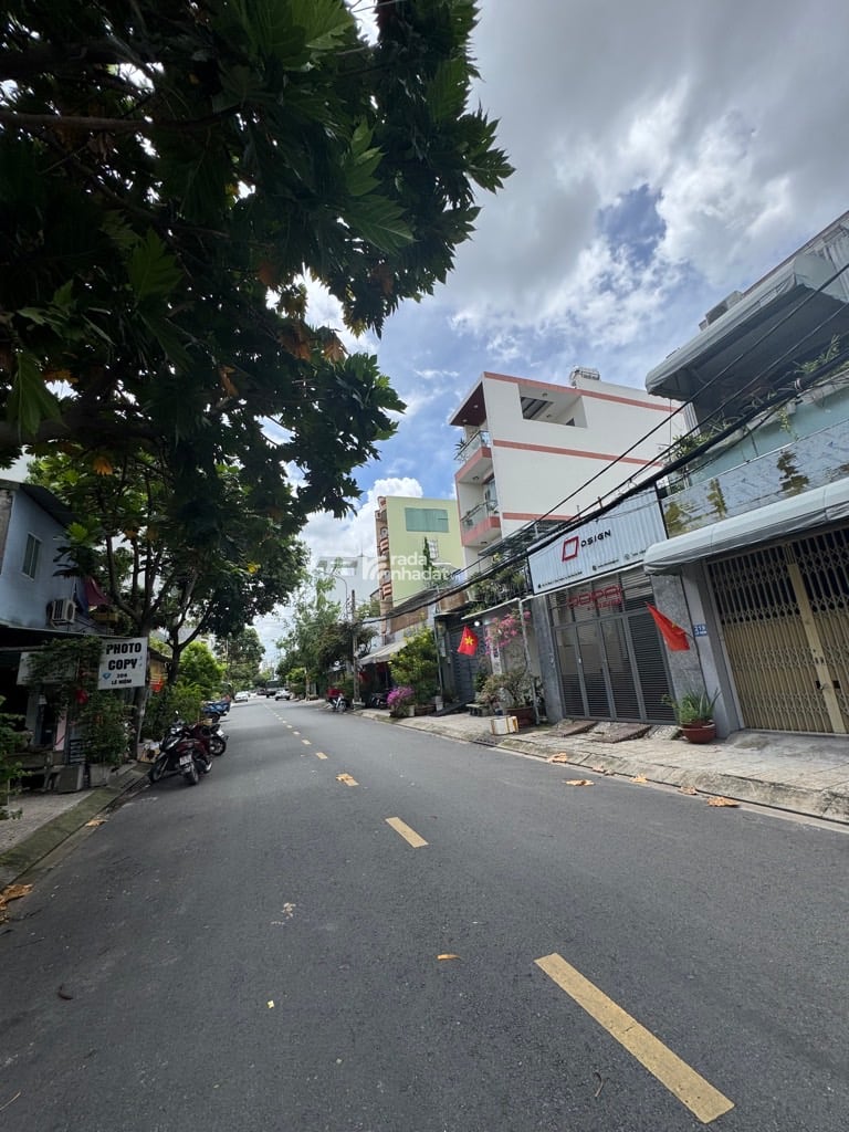 MẶT TIỀN TÂN PHÚ- LÊ NIỆM- 86m2-4x20- 4 TẦNG-  HƠN 10 TỶ (Tl)