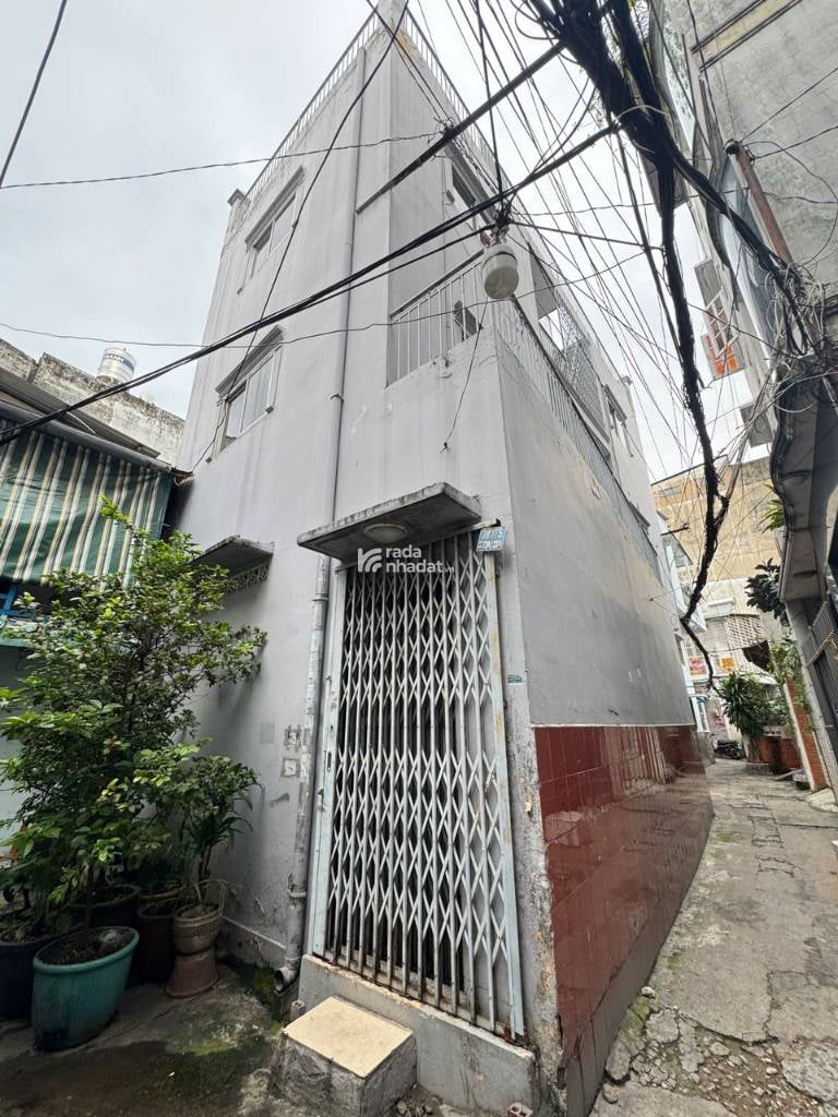 Bán nhà đường Phan Văn Trị p2 Quận 5- 4.6x10- Giá 7.3 tỷ