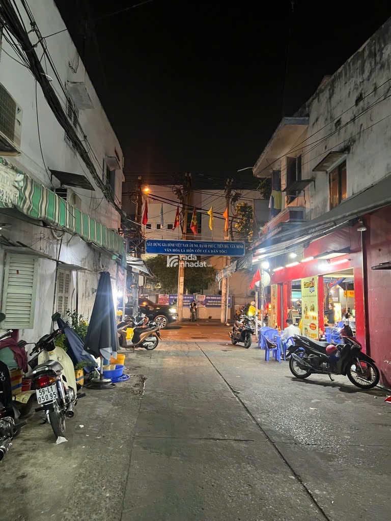 Bán Nhà Hẻm 3,6x19m Đường Âu Dương Lân phường 3 Quận 8