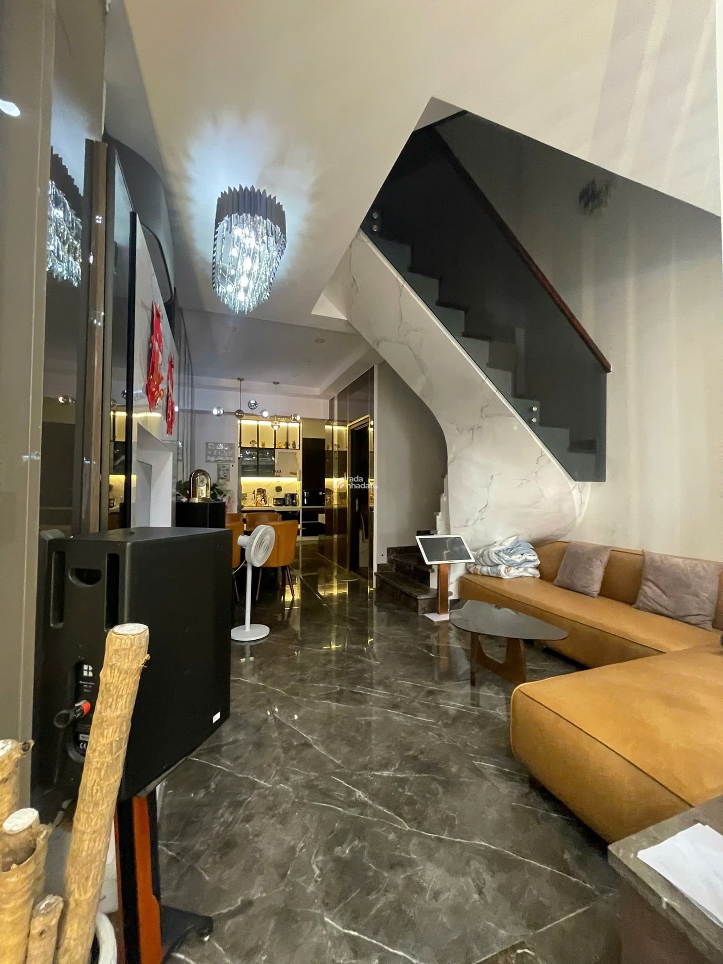 Nhà MT đường 10m cư xá Độc Lập, 60m2, 4 tầng, chỉ 9.9 tỷ TL, SIÊU ĐẸP