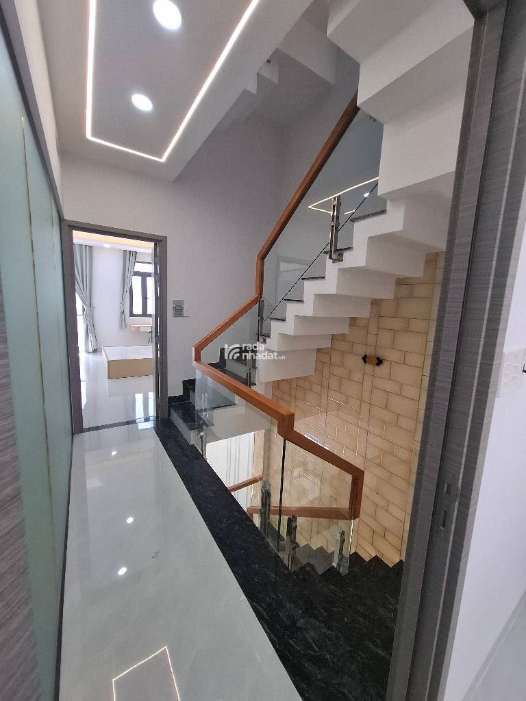 5 TẦNG HƯƠNG LỘ 2 BÌNH TRỊ ĐÔNG BÌNH TÂN- DT:4*14M- 7 TỶ 450