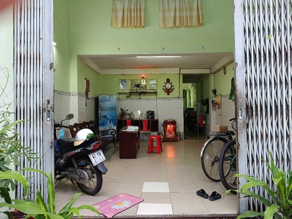 BÁN NHÀ XHX,1 SẸC NGUYỄN VĂN LUÔNG,PHƯỜNG 10 (4,5m x 19m x 4 TẦNG) 9,3 TỶ TL