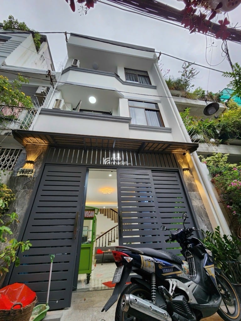 HẺM XE HƠI –NGUYỄN TRÃI -QUẬN 1- CÁCH MẶT TIỀN 20M - 60M2 (4.45X13.5)- GIÁ 18 TỶ TL
