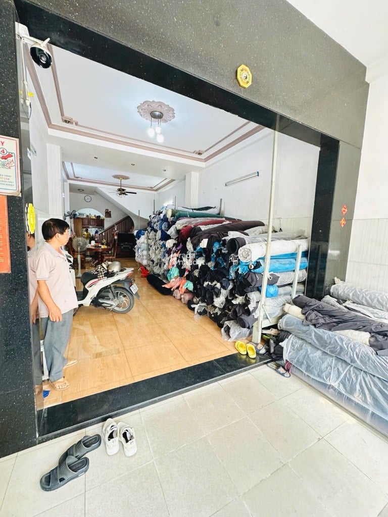  MẶT TIỀN KINH DOANH KHU CHỢ VẢI PHÚ THỌ HOÀ - TÂN PHÚ - NGANG NỞ HẬU 4.6M - 4 TẦNG - 6PN - 