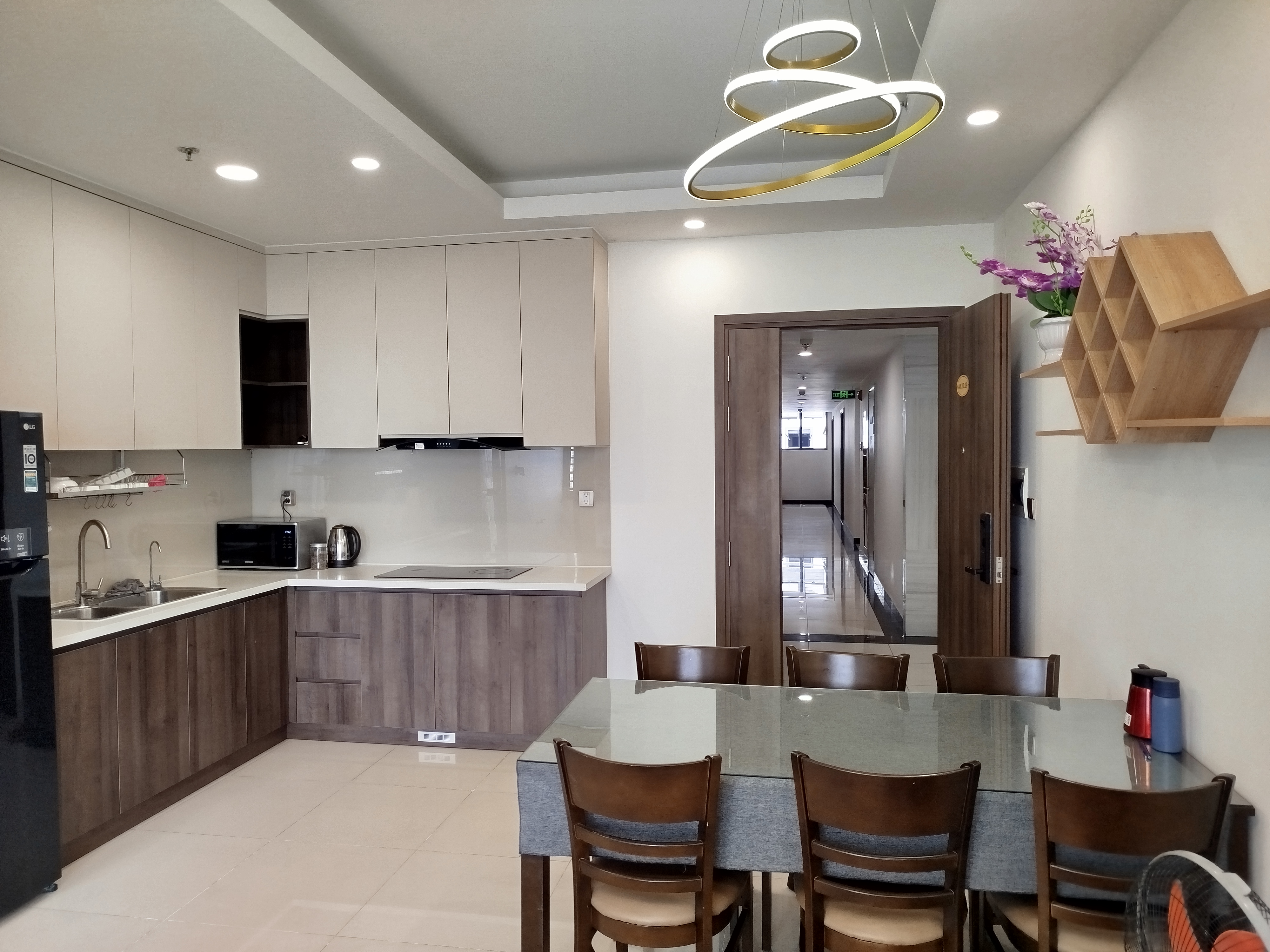 CĂN HỘ Q7 BOULEVARD, CAO CẤP 2PN FULL NỘI THẤT CHO THUÊ