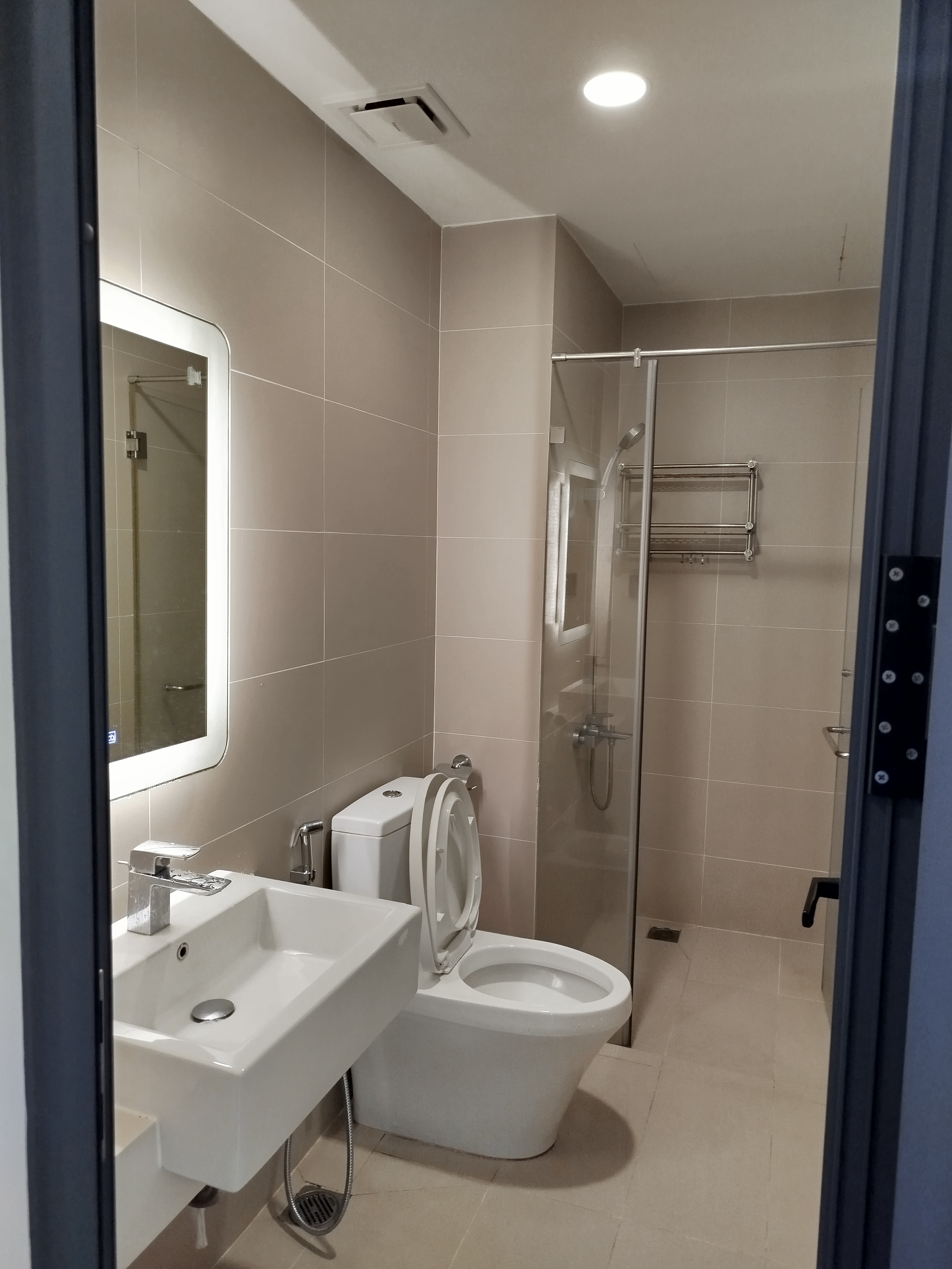 CĂN HỘ Q7 BOULEVARD, CAO CẤP 2PN FULL NỘI THẤT CHO THUÊ