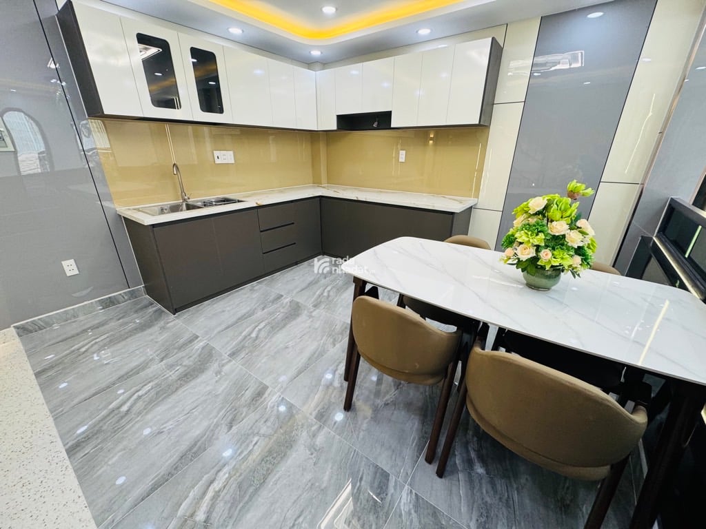 Bán nhà 4x12m, full nội thất, hxh đổ cửa, chợ Thạch Đà, Phạm Văn Chiêu Gò Vấp, 5.3 tỷ