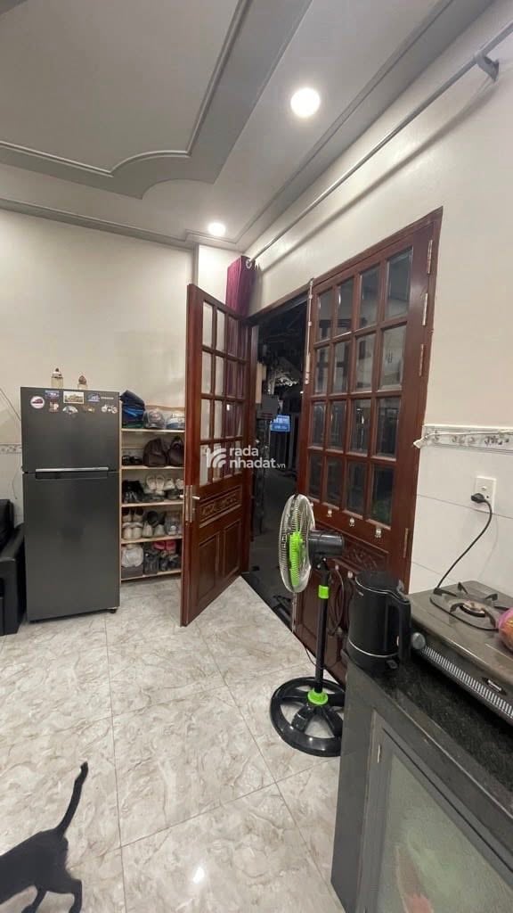 Ngay mặt tiền Lê Văn Lương - hẻm xe hơi tận cửa - vừa ở vừa kinh doanh - dòng tiền 16tr/1th