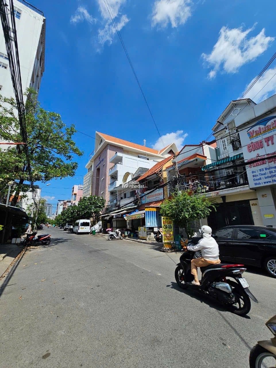 Bán nhà Mặt tiền đường số khu xung nhất ngang 4m dài 17m nhà 3 tầng 4 phòng ngủ chỉ 15 tỷ