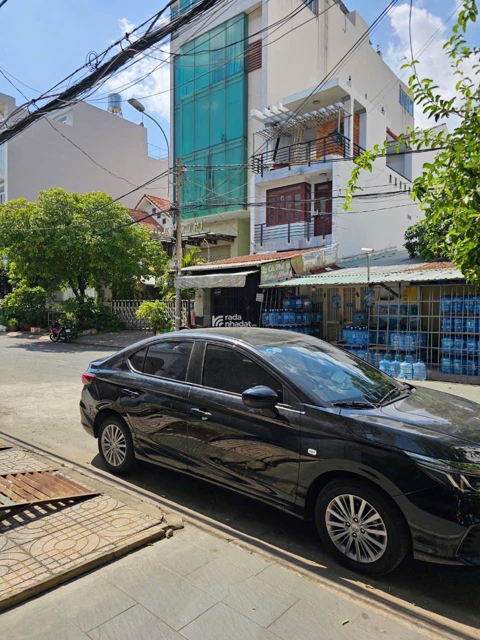 Bán nhà Mặt tiền đường số khu xung nhất ngang 4m dài 17m nhà 3 tầng 4 phòng ngủ chỉ 15 tỷ