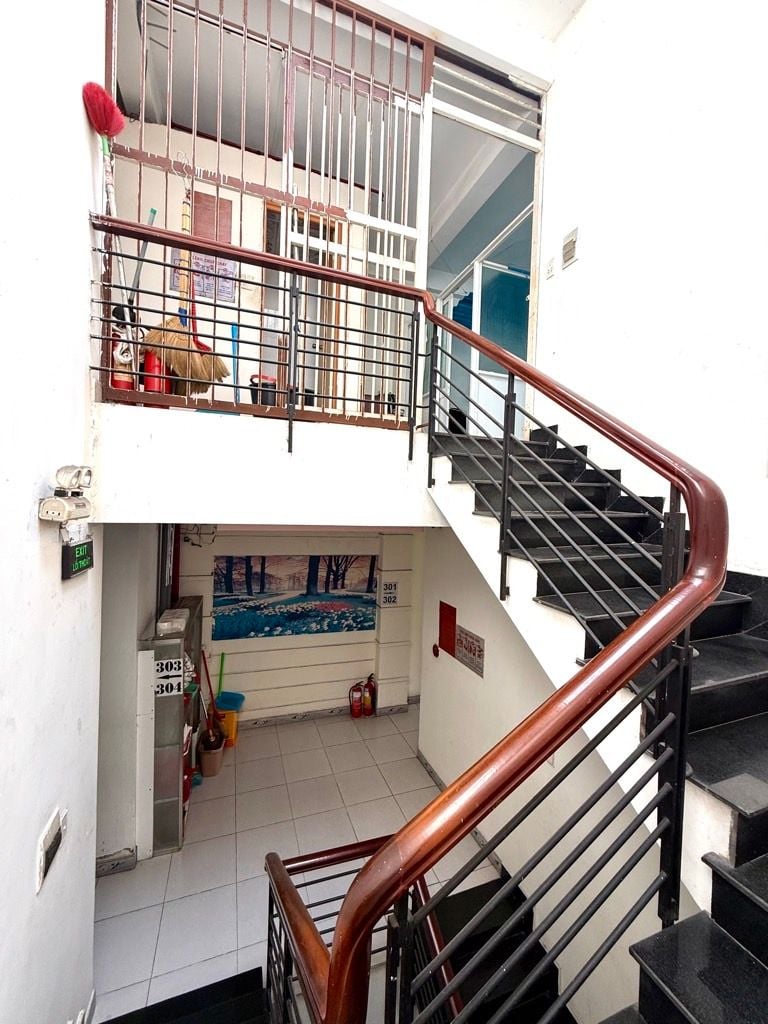 KHÁCH SẠN -6 TẦNG- TRUNG TÂM QUẬN 7- LÝ PHỤC MAN - 120M2 - GIÁ 23 TỶ (TLCC)