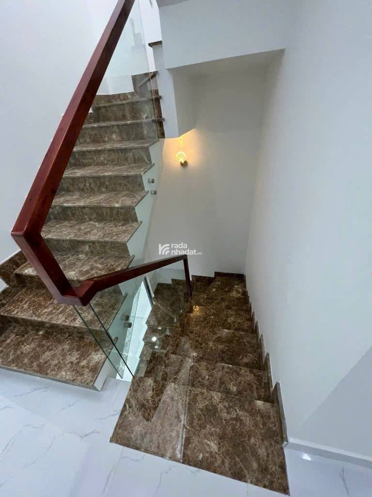 [TÂN PHÚ]-ÔTÔ NGỦ NHÀ - GẦN MẶT TIỀN- KHU HOÀ BÌNH - 4TẦNG - 62M2 - 7.5 TỎI TL