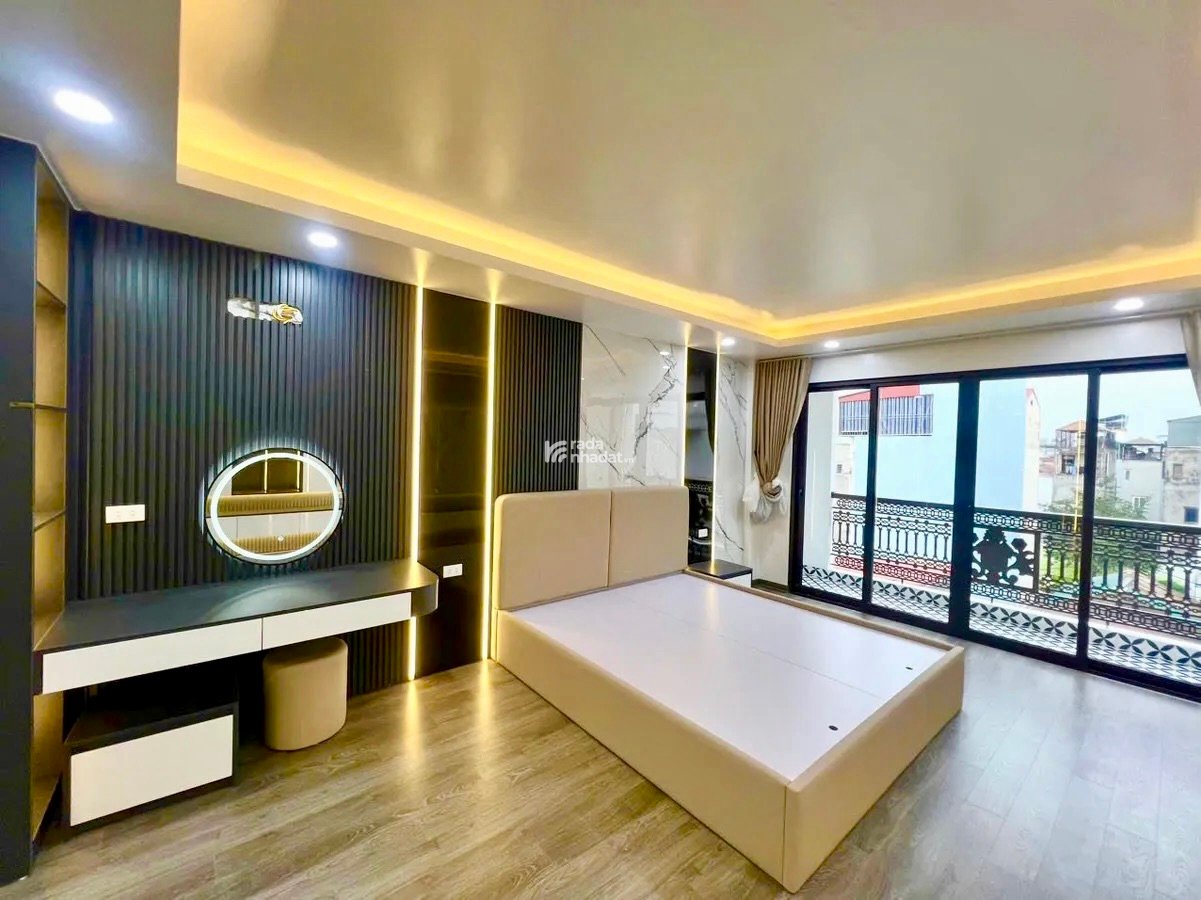 CỰC HIẾM! Siêu Phẩm Nguyễn Đức Cảnh - 98m2 x 7T - Gara 2 Ô Tô - Thang Máy - Gần Hồ Đền Lừ 
