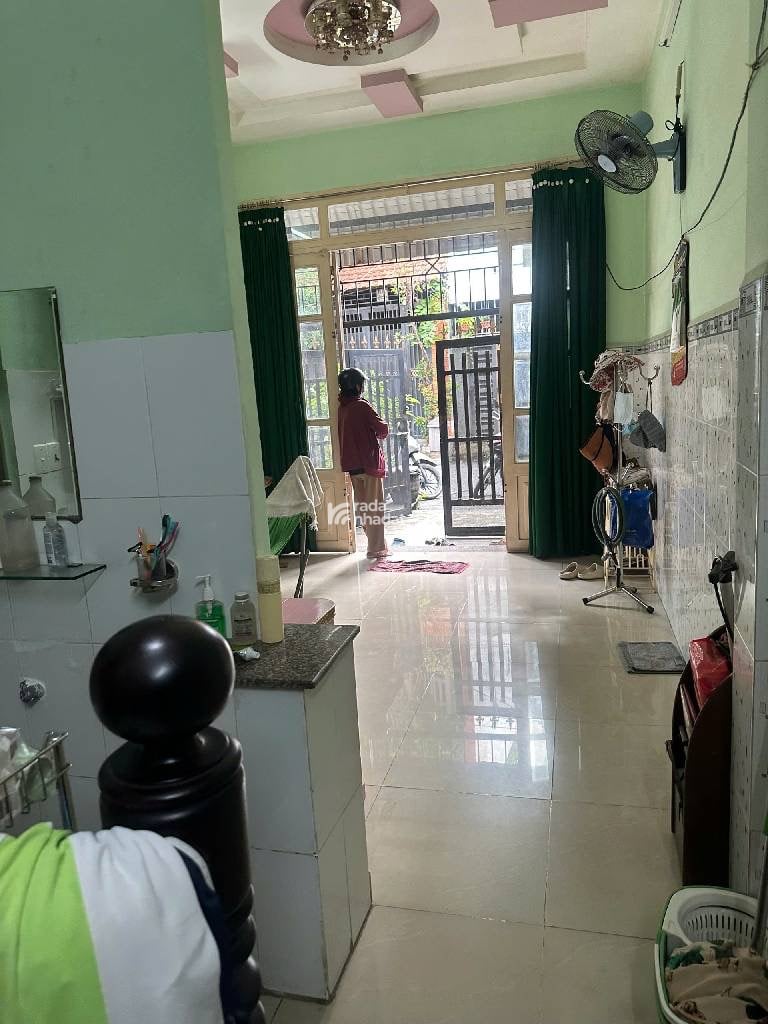 HẺM NHỰA 10M - 3 TẦNG - 49M2 - LÊ VĂN QUỚI - BÌNH TÂN - GIÁ NHỈNH 6 TỶ XÍU.