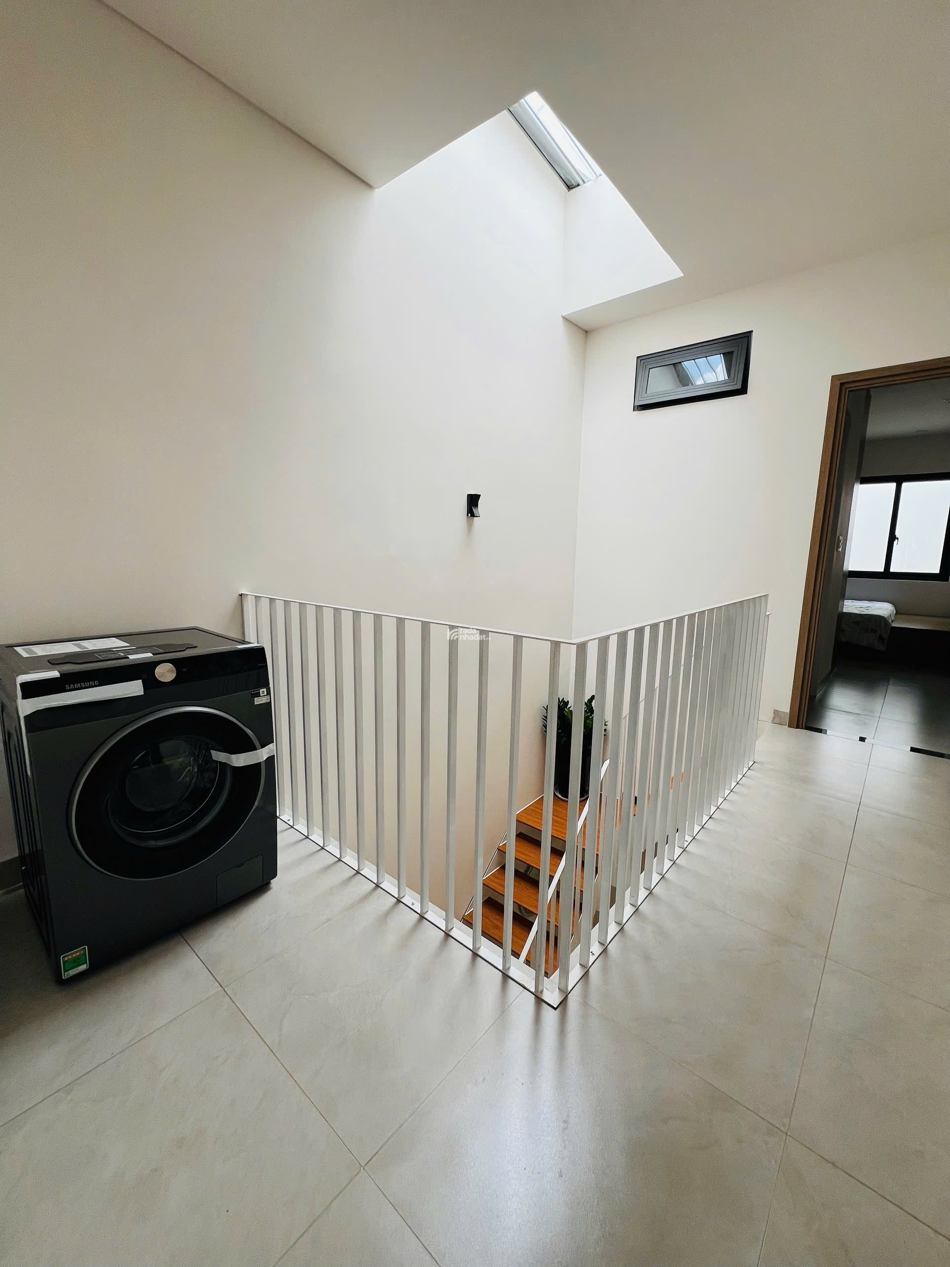 BÁN NHÀ PHAN ĐĂNG LƯU 60M2 3PN GIÁ CHỈ 7.98 TỶ