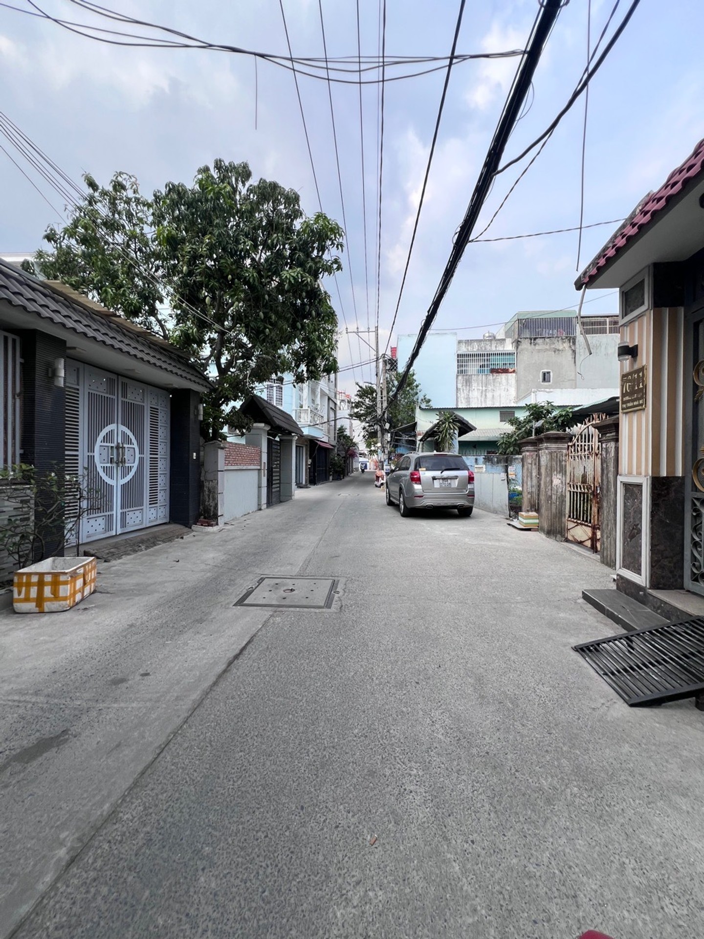BÁN NHÀ NHÀ BÈ GẦN QUẬN 7 - 70M2 - 3 PHÒNG NGỦ 