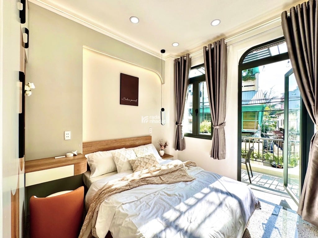 MẶT TIỀN ĐƯỜNG SỐ GÒ VẤP - NGAY ĐẠI LỘ PHẠM VĂN ĐỒNG - HẺM SAU 3M THOÁNG - 3PN 3WC FULL NỘI THẤT