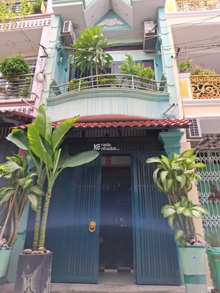 Bán nhà HxH 8M Lạc Long Quân Gần Đầm Sen 2 Tầng 44m2 6x