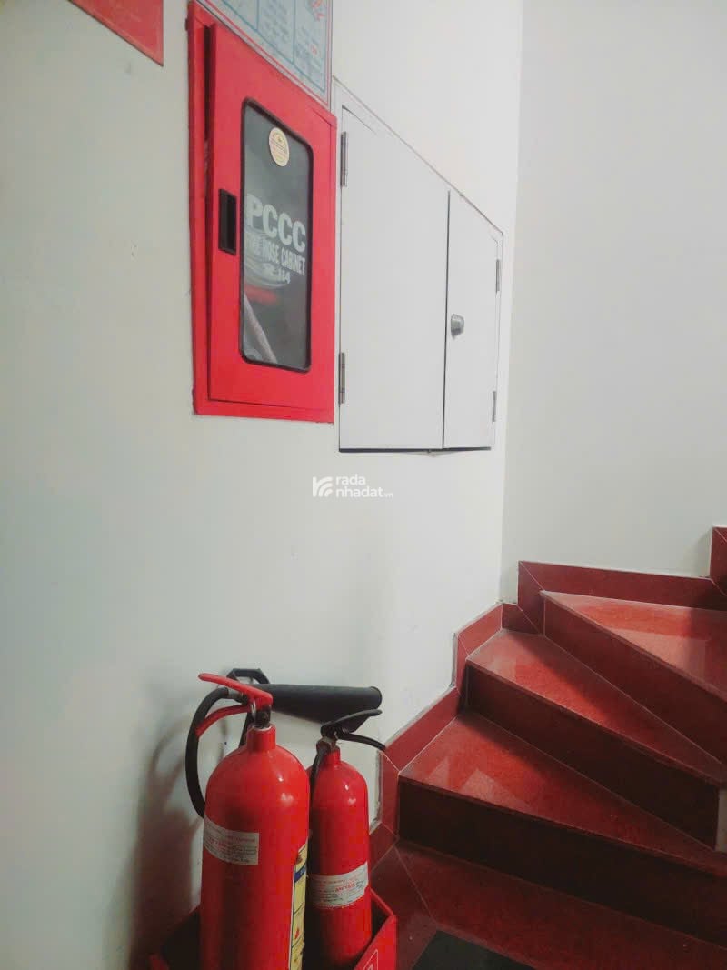 Chỉ 16 tỷ sở hữu CHDV rộng 6.3m 110m2 6 lầu TMáy 14PN TN 70tr HXH Thống Nhất sát Cityland