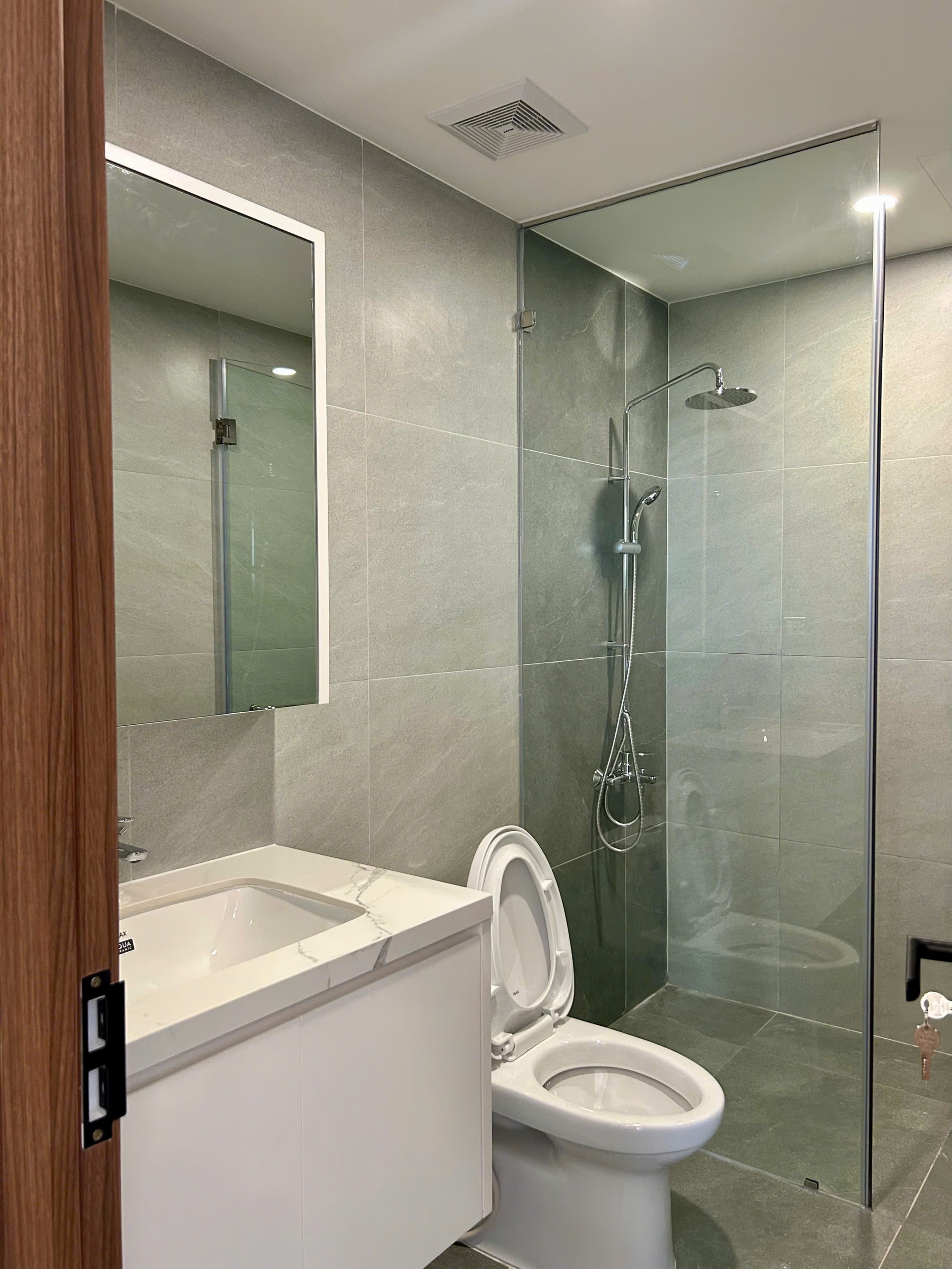 bán căn hộ trần cao 2PN2WC - 6,35 tỷ all in - Full NT - 80m2 - Celesta Rise