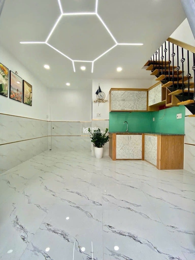 BÁN NHÀ MỚI 3 TẦNG 1.45 TỶ SÁT MẶT TIỀN GẦN AEON CELEDON TÂN PHÚ 