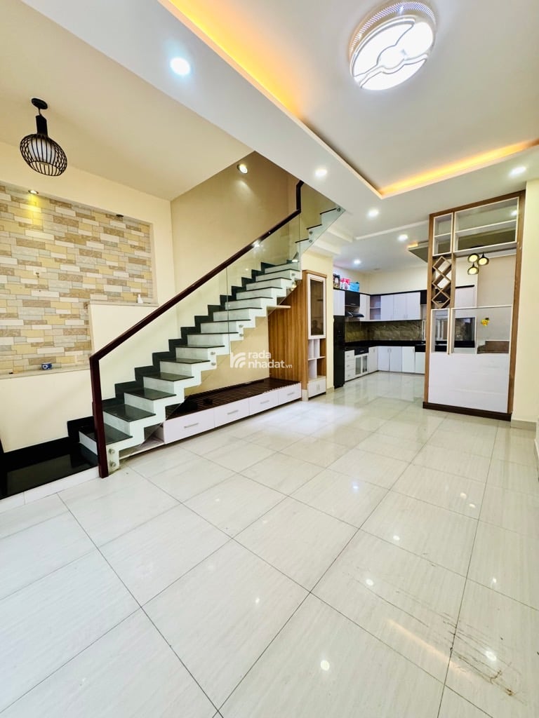 GIÁ GIẢM SIÊU SÂU, HXH NGUYỄN ĐÌNH CHÍNH, PHÚ NHUẬN, 58M2 CÓ KC. GIẢM 2T CHỈ 9.8T 