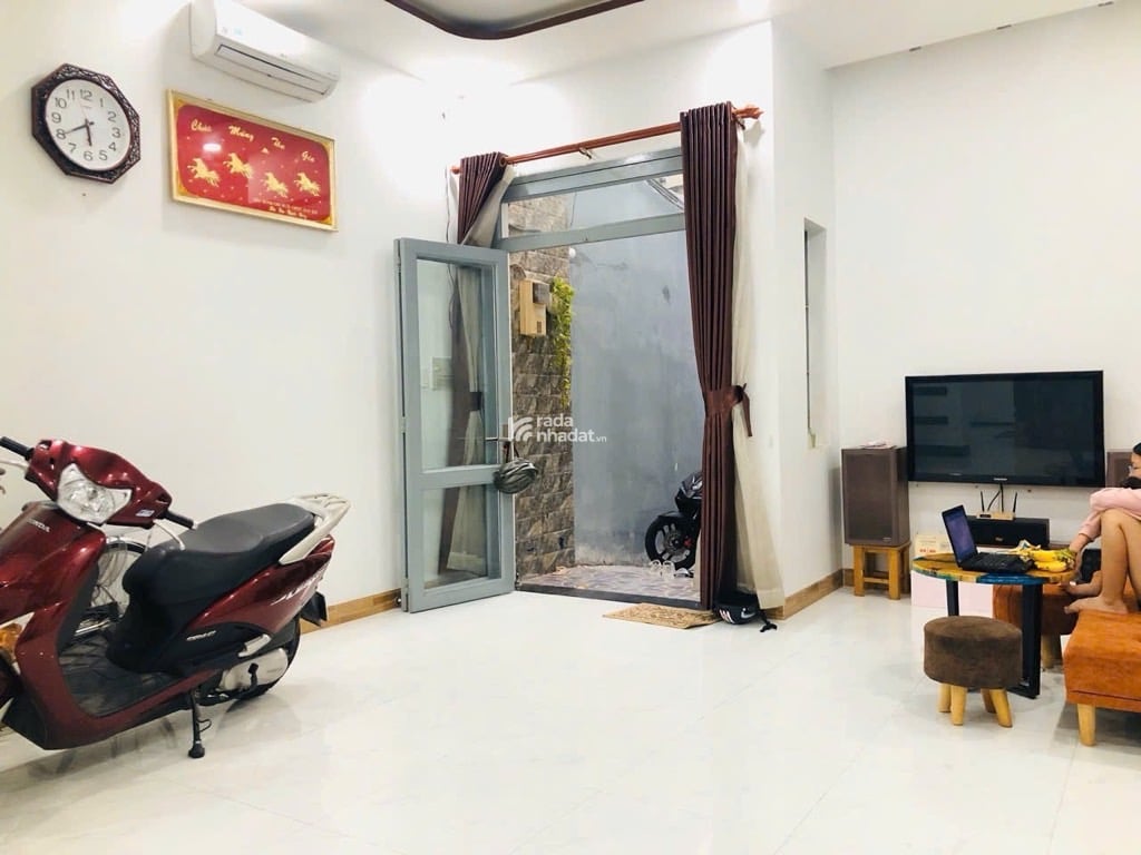 GÒ VẤP HẼM XE HƠI, 3 TẦNG, 45m2
