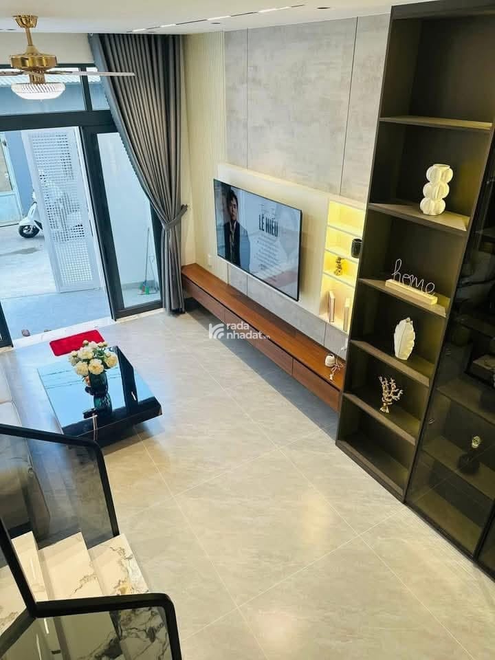 BÁN NHÀ PHỐ ĐẸP 3 TẦNG P6 TRUNG TÂM TP. TÂN AN, LONG AN 92m2 CHỈ 2TỶ6 SHR