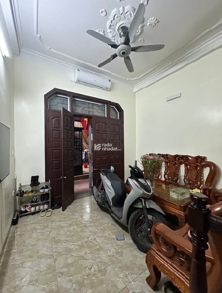 NHÀ ĐẸP - SỔ VUÔNG - GẦN Ô TÔ ĐỖ - 300M RA THPT CẦU GIẤY - 32M2 - 7.X TỶ