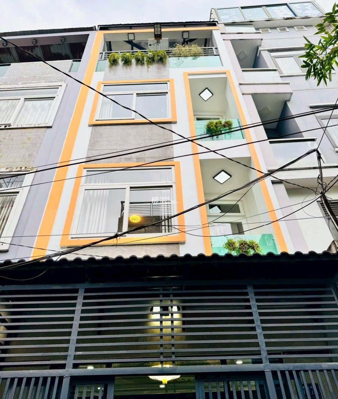 NHÀ 4 TẦNG 4 PN FULL NỘI THẤT - 45m2 GẦN MERCEDES QUANG TRUNG