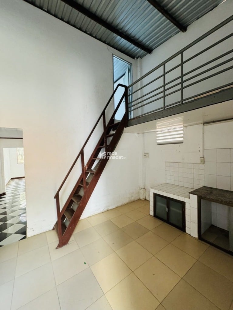 BÁN NHÀ MẶT TIỀN 105M2 11.X TỶ KẾ TRƯỜNG TIỂU HỌC TÂN SƠN NHÌ TÂN PHÚ