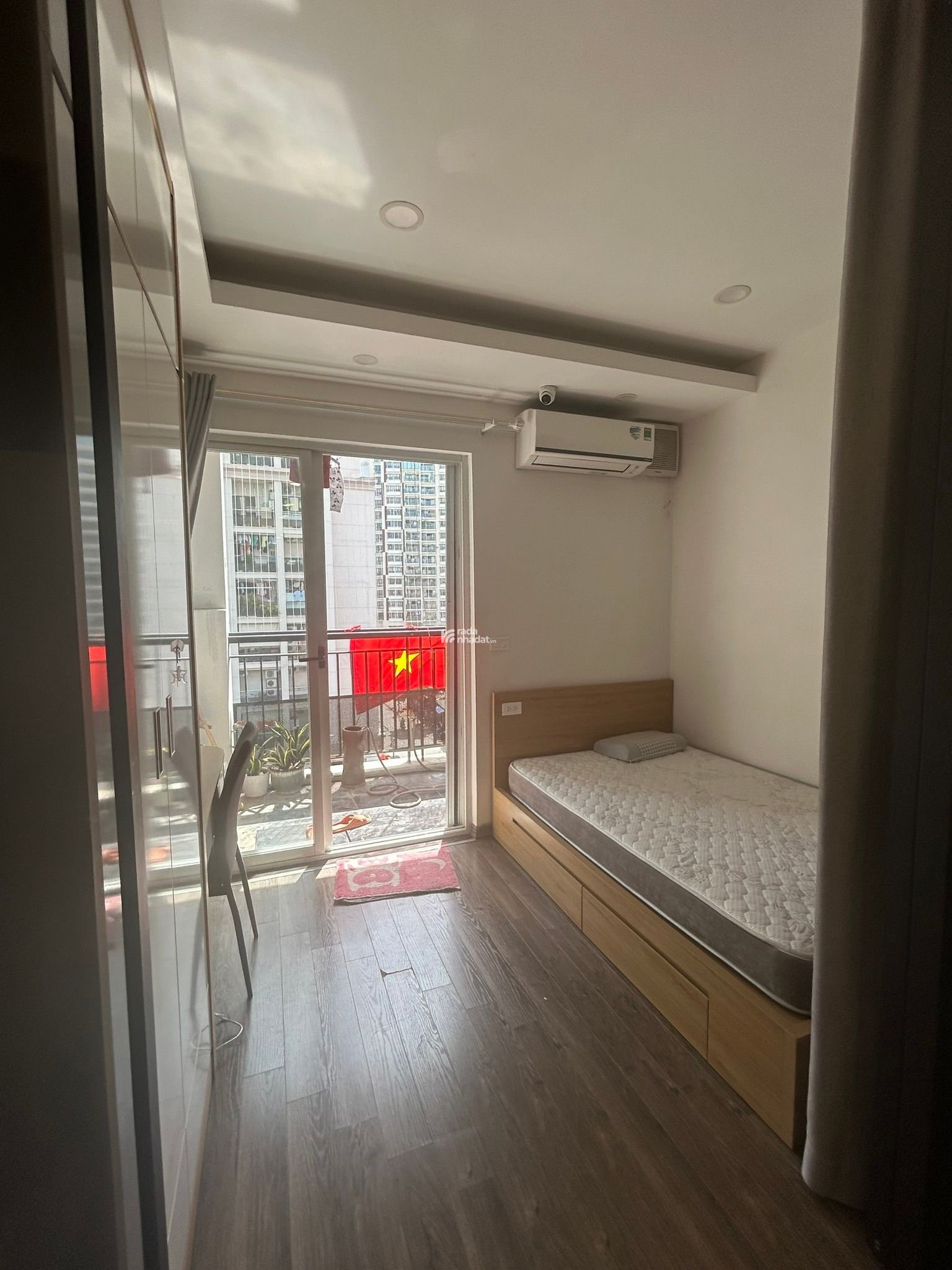 Cần cho thuê căn hộ 120m2, 3PN, 2VS tại Yên Hòa, Cầu Giấy. Full nội thất vào ở ngay
