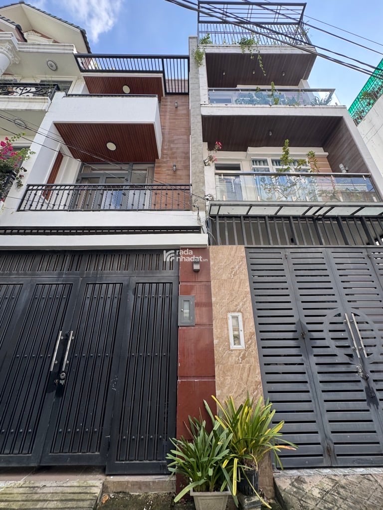 BÁN NHÀ 3 TẦNG MỚI, 67M2, NGAY NGÃ 3 LÒ LU, Q9 - GIÁ 5,7 TỶ