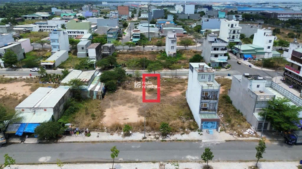 Chính chủ bán nền đẹp KDC Tên Lửa 2 Giá tốt từ 15tr/m2 SHR, xây tự do