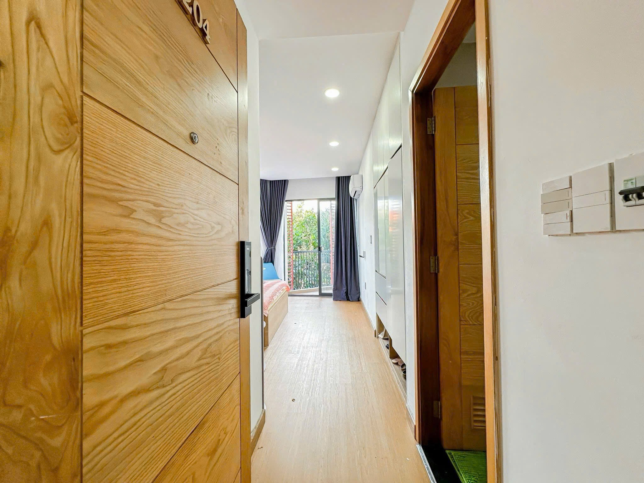 STUDIO BAN CÔNG VIEW CHILL MIỄN CHÊ