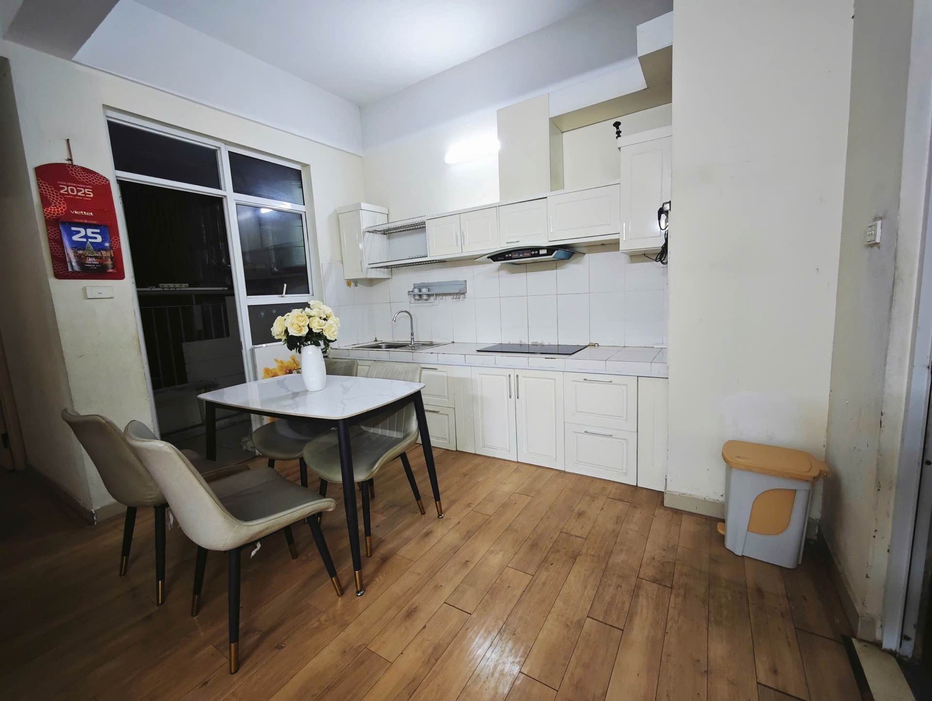 Bán căn hộ chung cư mặt phố Mỹ Đình, 58m2, 2 ngủ, 5.15 tỷ