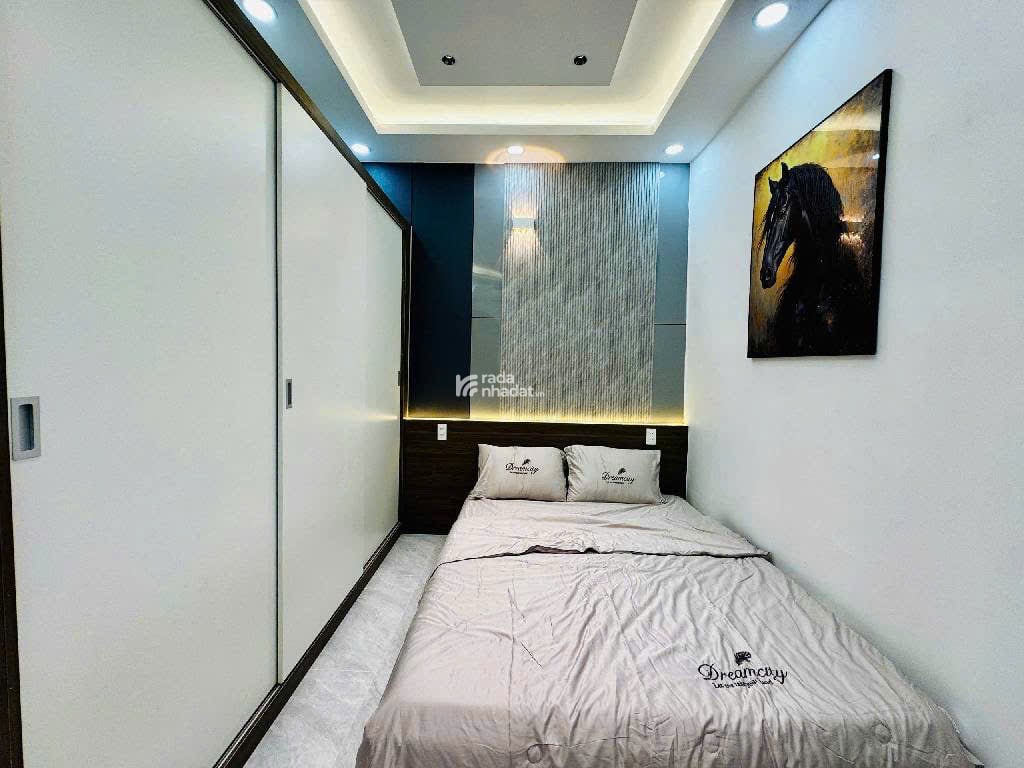 Cần Bán Nhà Phố 2 Tầng Xe hơi Đậu Trước Cửa Nhà 2 Mặt Thoáng Thống Nhất P16 Q Gò Vấp