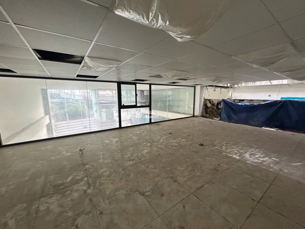 NHÀ VĂN PHÒNG 6 TẦNG - HẺM XE HƠI THÔNG 8m - XE HƠI ĐẬU TRONG HẦM - THUẬN TIỆN MỞ VĂN PHÒNG CTY