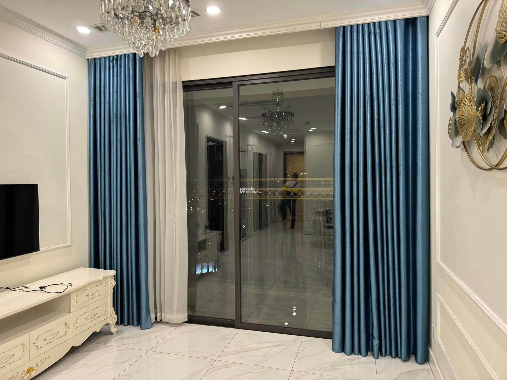 Căn hoa hậu 2 phòng ngủ tại D'. El Dorado I / Ban công ĐN view trọn Hồ Tây