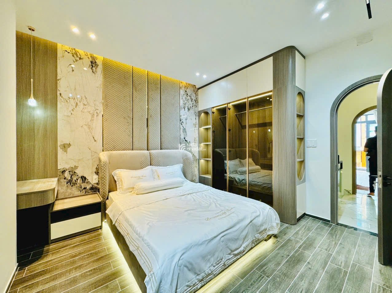 Bán nhà hẻm ô tô 60m2, Thảo Điền, Quận 2, đang cho thuê 24 tr/tháng