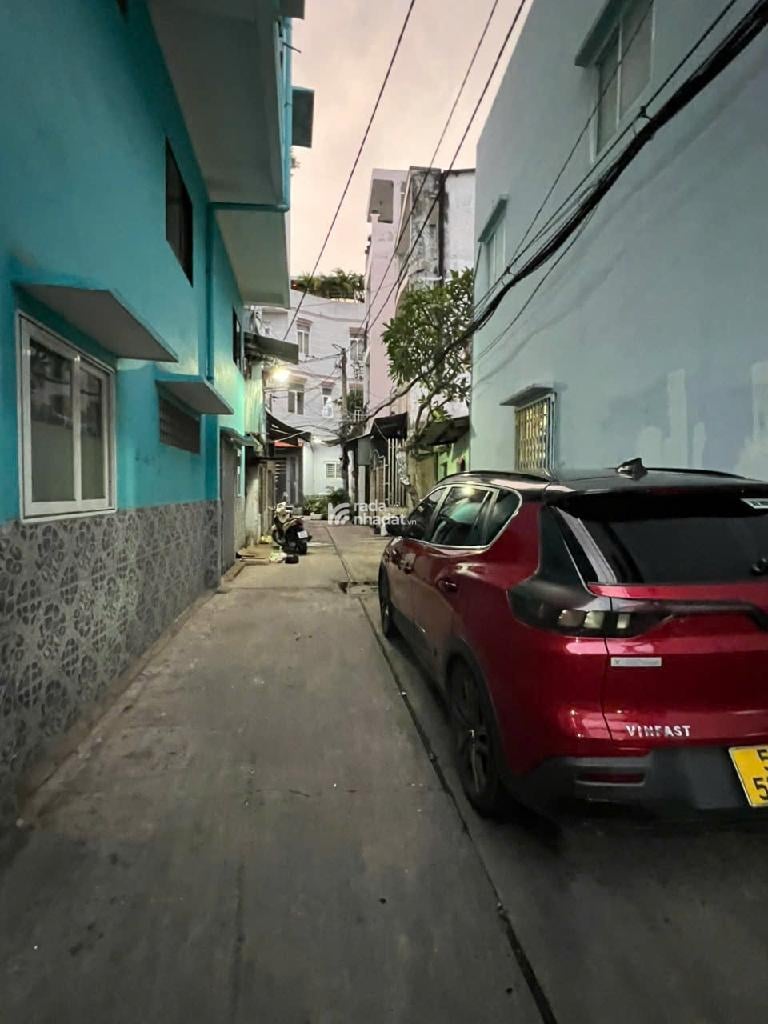 NHÀ CẤP 4 TIỆN XÂY MỚI - NGANG 5.5M - NỞ HẬU TÀI LỘC - HẺM XE HƠI THÔNG - HẺM TRƯỚC NHÀ GẦN 9M 