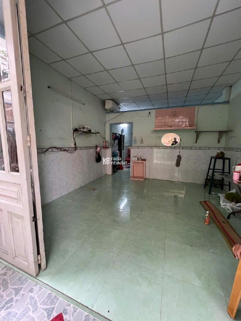 NHÀ CẤP 4 TIỆN XÂY MỚI - NGANG 5.5M - NỞ HẬU TÀI LỘC - HẺM XE HƠI THÔNG - HẺM TRƯỚC NHÀ GẦN 9M 