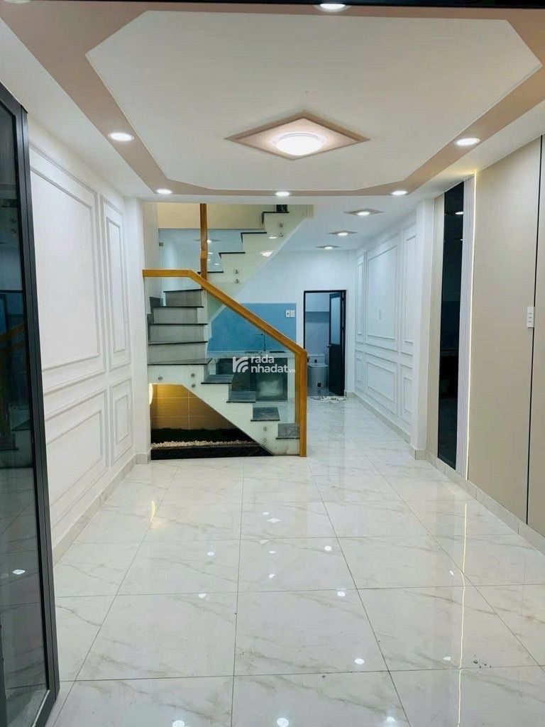 # 830 NHÀ PHỐ ĐẸP 3TẦNG CÁCH 3 CĂN HXH-ĐOÀN V BƠ -QUẬN 4 -SHR PLÝ CHUẦN-Nhĩnh 3TỶ TL