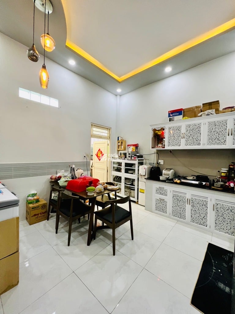 MẶT TIỀN KD-NGUYỄN QUÝ YÊM-NHÀ 2 TẦNG 78M2(4X17)-GIÁ 7.1 TỶ