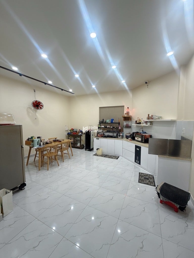 BÁN NHÀ HẺM XE HƠI MÃ LÒ 86M2 3 TẦNG CHỈ 5.X TỶ GẦN CHỢ VÀ UBND QUẬN BÌNH TÂN